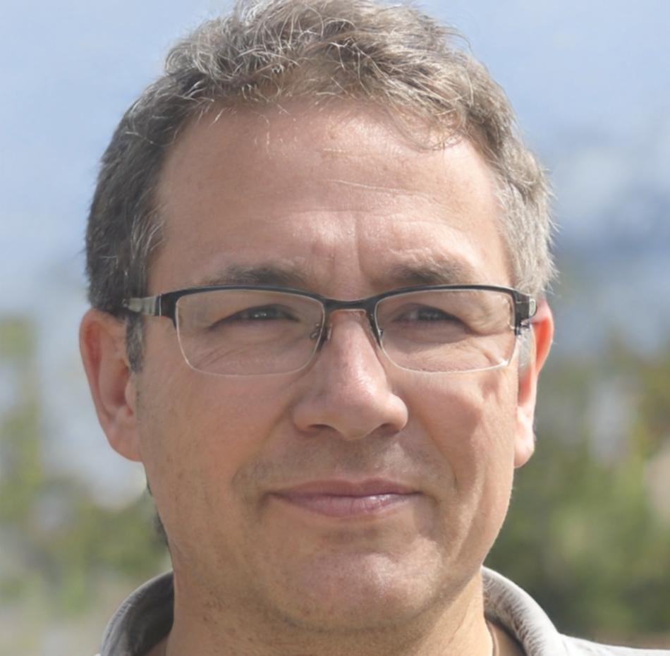 Portrait of Tobias Kellerman, financial planning mentor